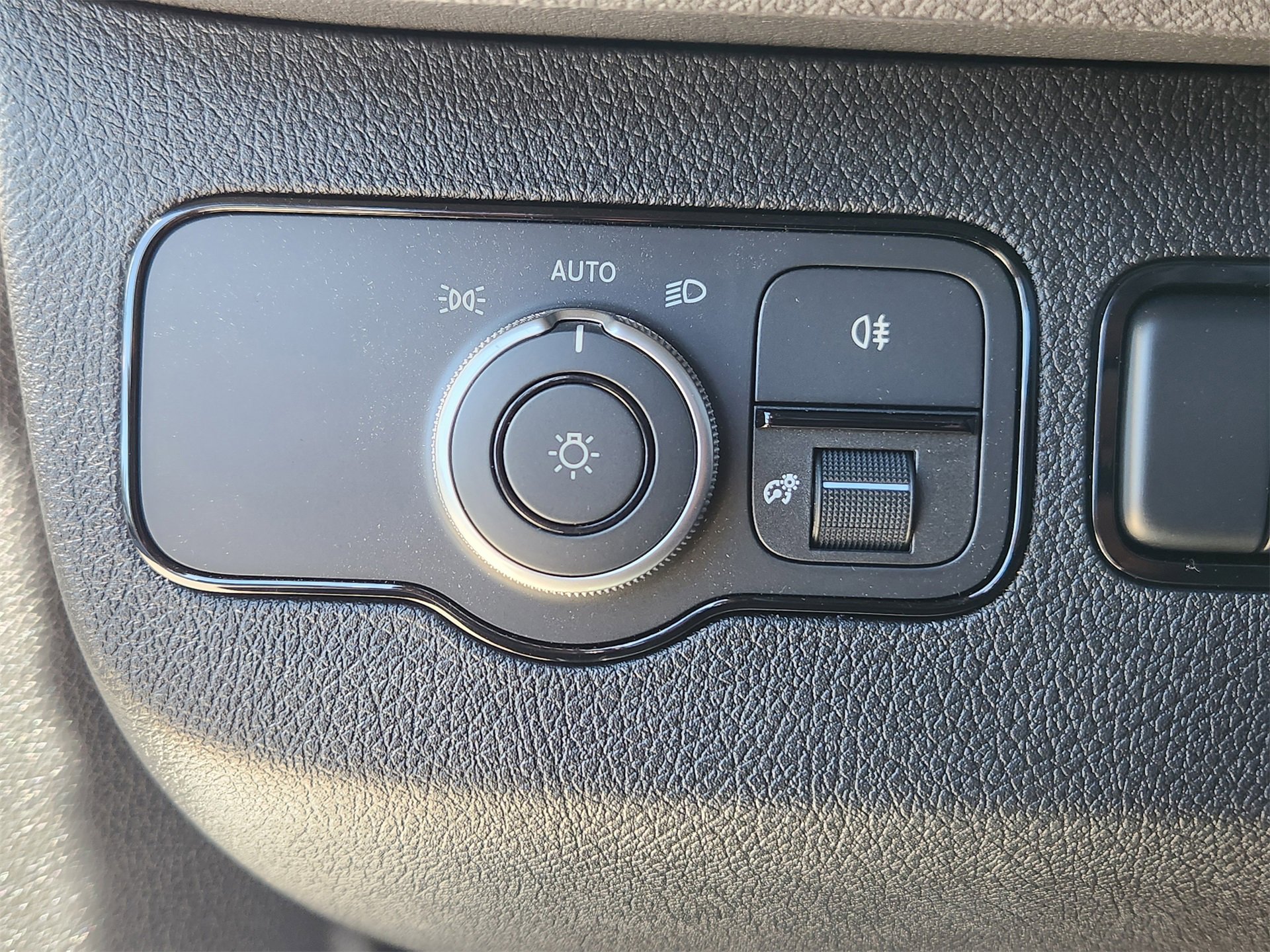 New 2026 Mercedes-Benz Sprinter 144 Cargo image 18