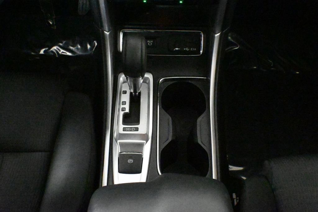 Used 2022 Subaru Ascent 8-Passenger image 24