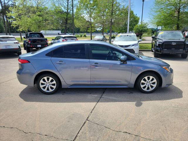 Certified 2025 Toyota Corolla LE image 8