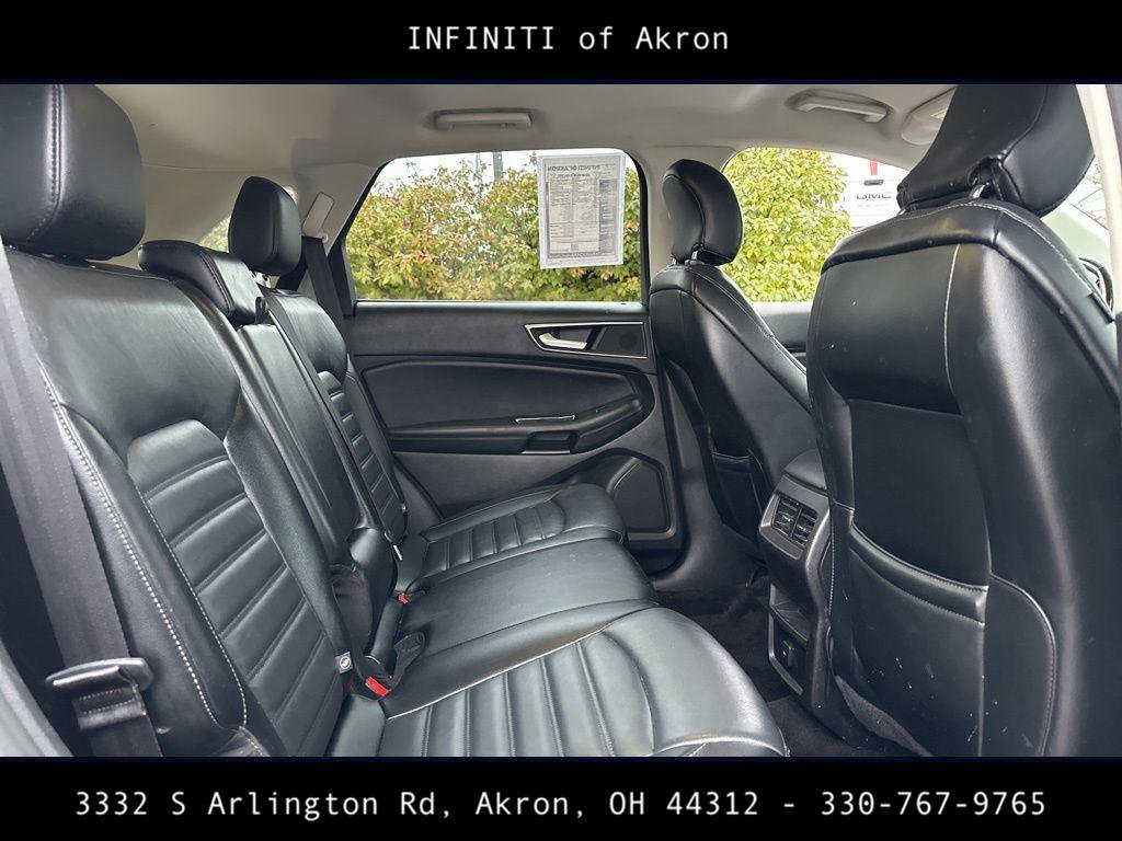 Used 2015 Ford Edge SEL w/ Equipment Group 201A image 31