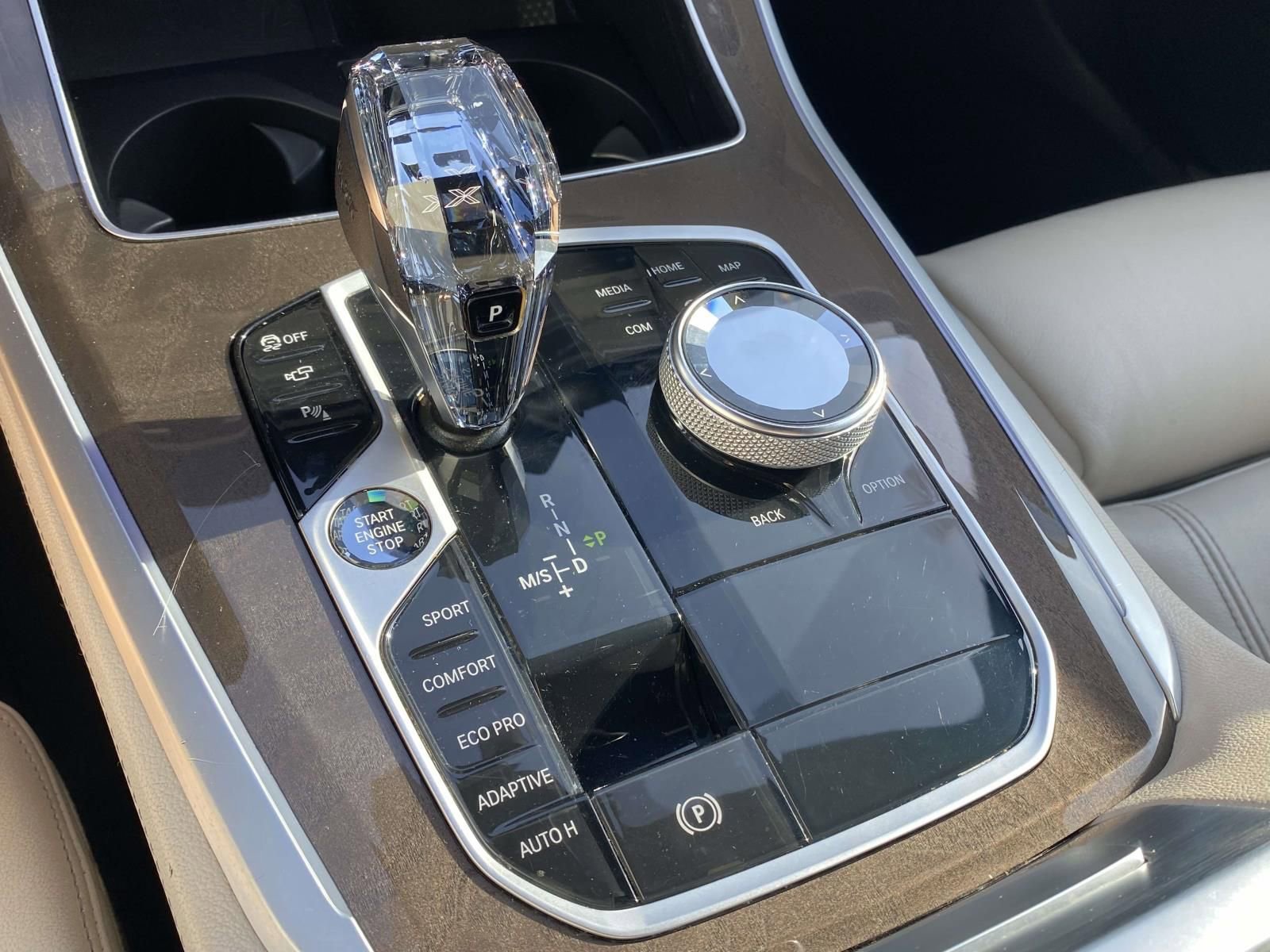 Used 2022 BMW X5 sDrive40i w/ Executive Package image 31