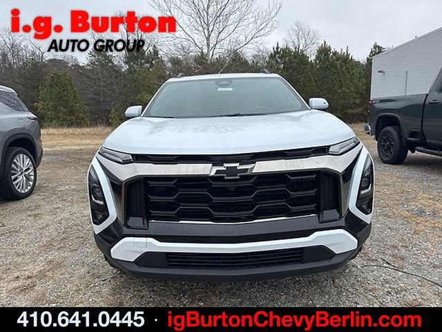 New 2026 Chevrolet Equinox ACTIV w/ Convenience Package III image 2