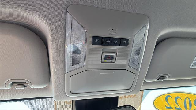 Certified 2022 Toyota RAV4 LE AWD/4WD image 26