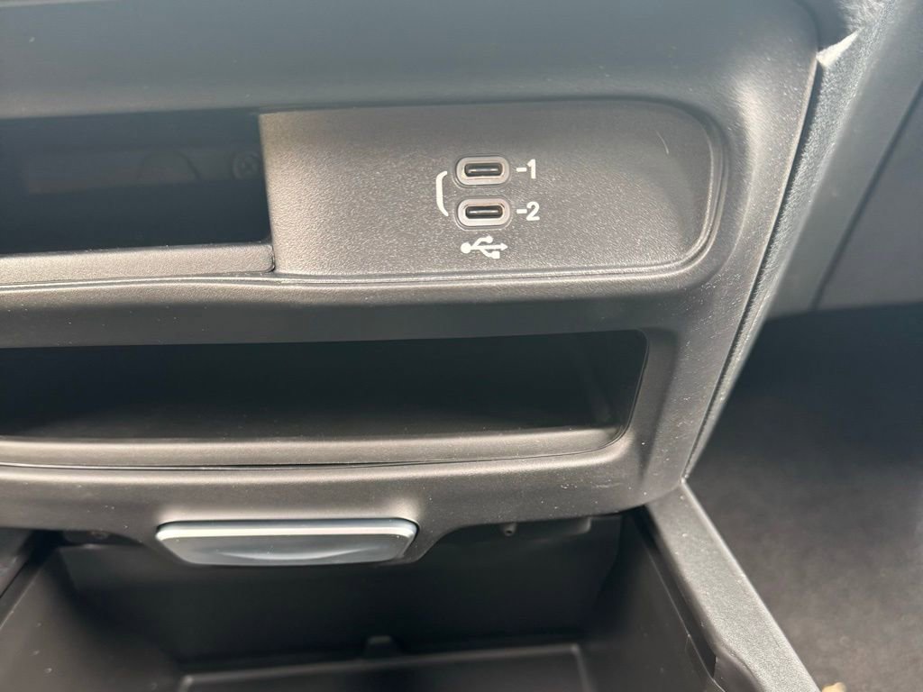 New 2026 Chrysler Pacifica Select image 26