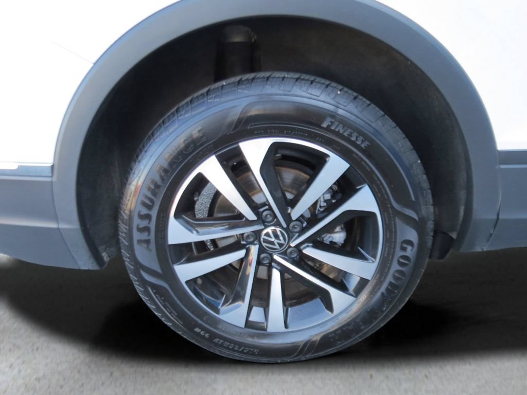 Used 2023 Volkswagen Tiguan S FWD image 27