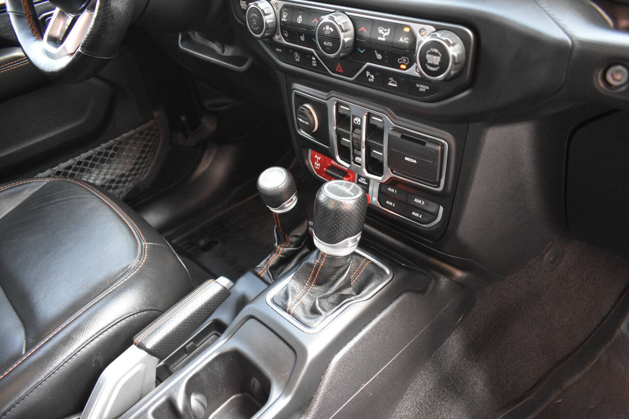 Used 2020 Jeep Gladiator Mojave AWD/4WD image 27