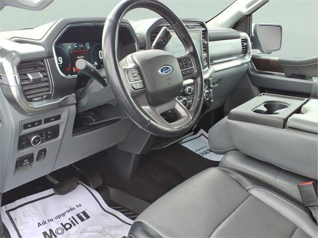 Used 2021 Ford F150 Lariat w/ Trailer Tow Package image 8