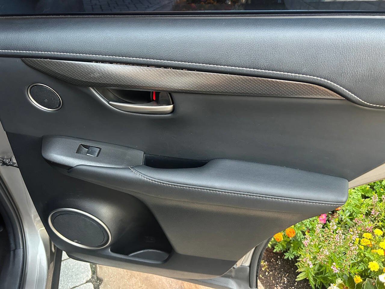 Used 2016 Lexus NX 200t FWD image 25