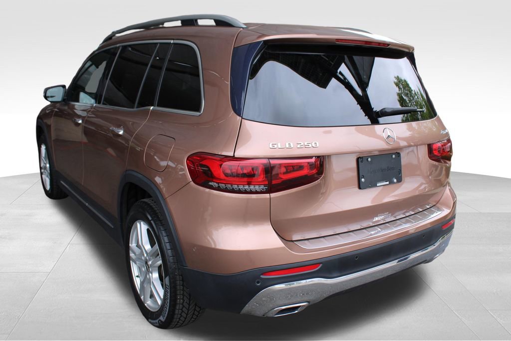 Used 2022 Mercedes-Benz GLB 250 4MATIC image 14