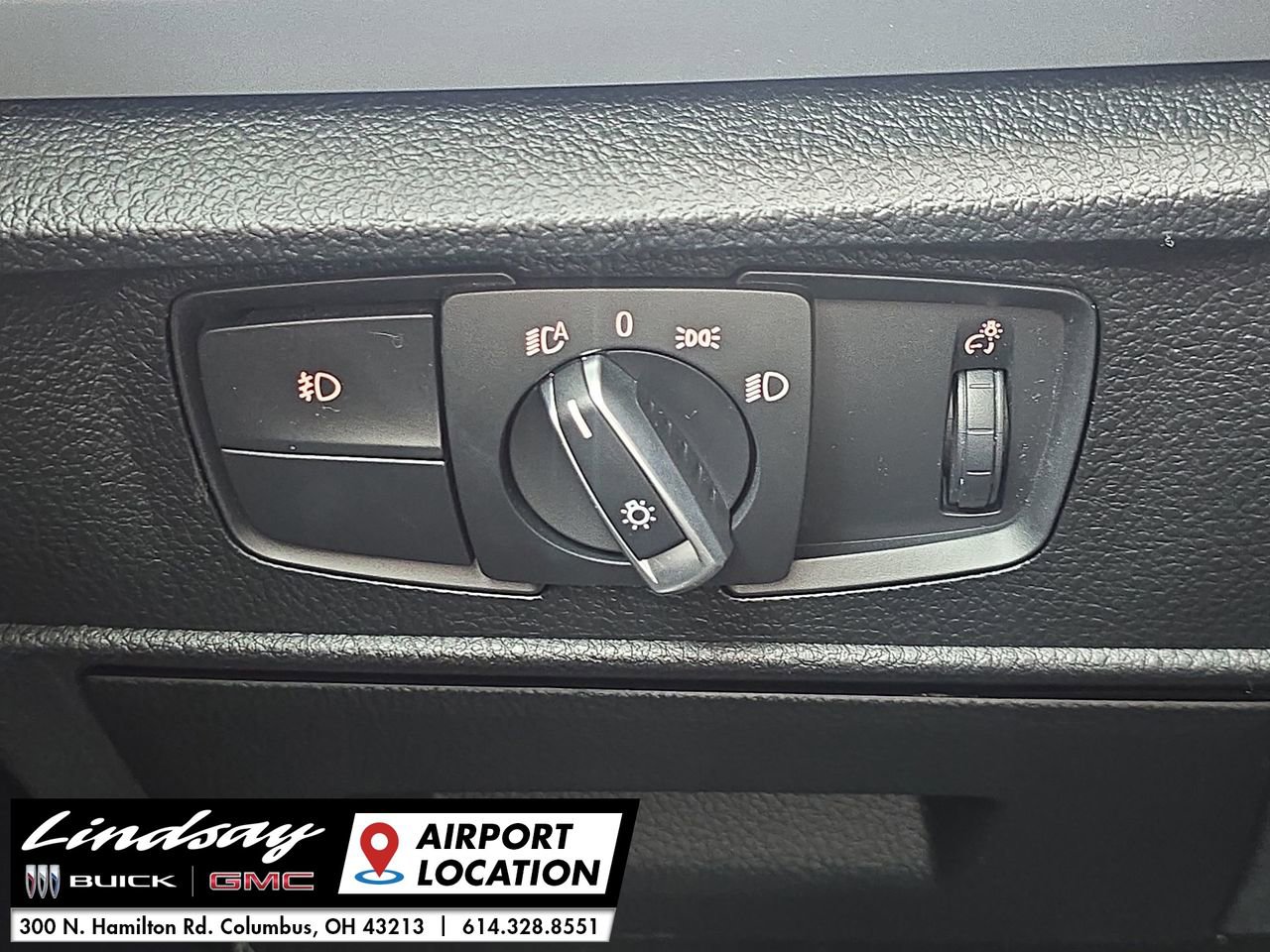 Used 2016 BMW 228i xDrive Convertible image 18