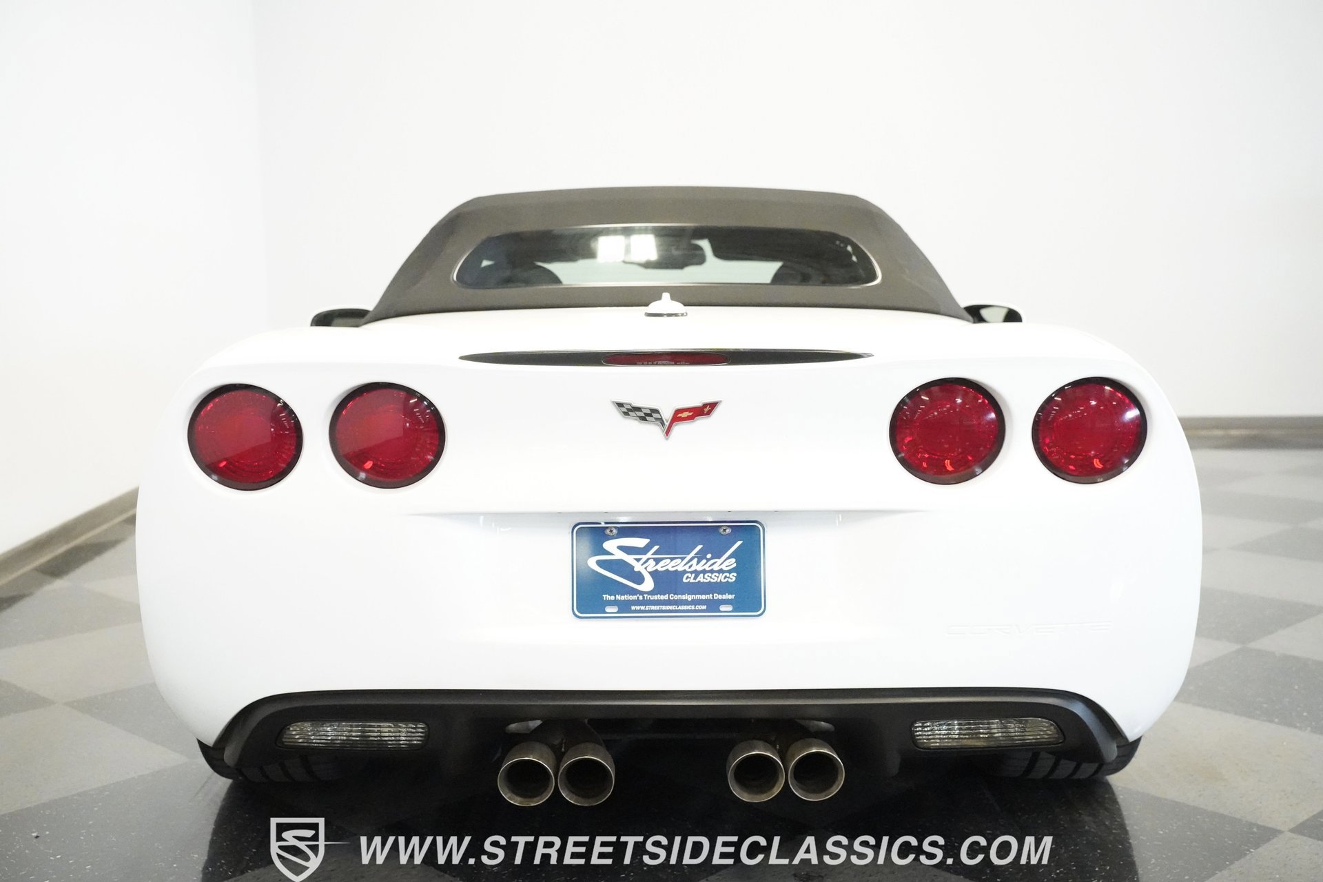 Used 2005 Chevrolet Corvette Convertible w/ Preferred Equipment Group image 31