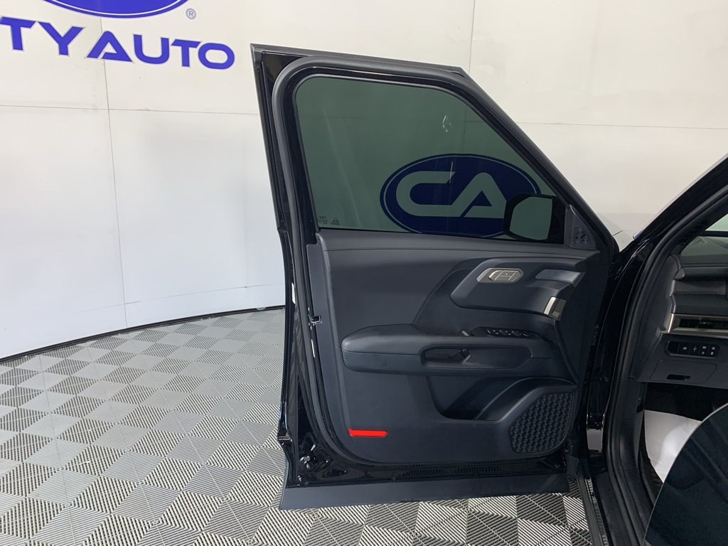 Used 2027 Kia Telluride S w/ Towing Package FWD image 13