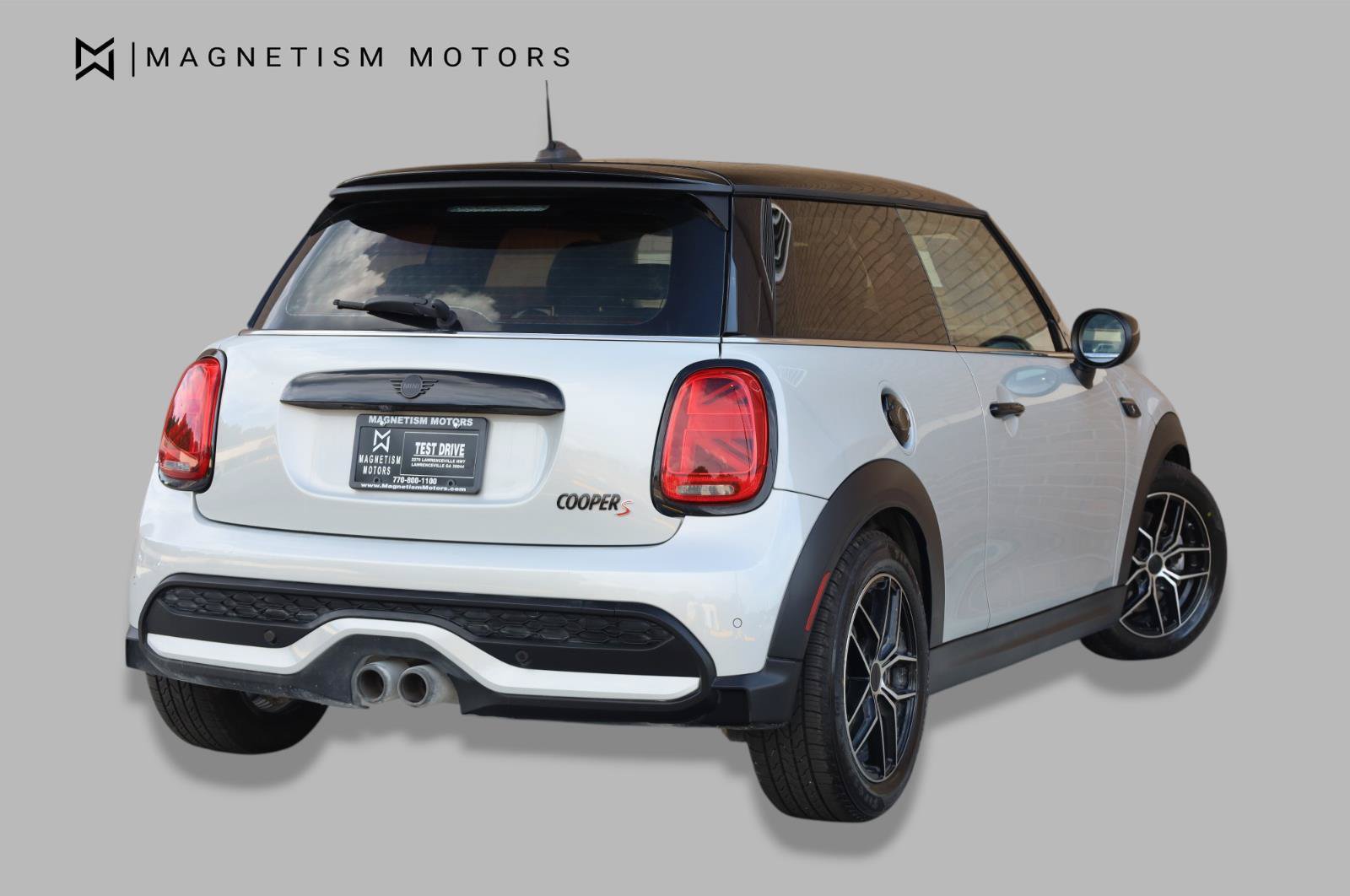 Used 2023 MINI Cooper S FWD image 11