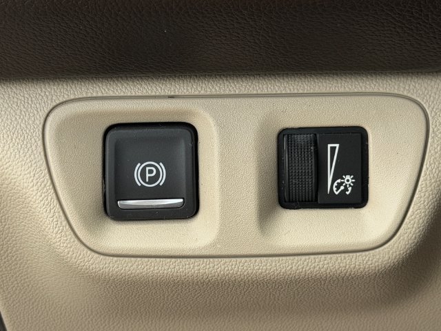 Certified 2019 GMC Acadia Denali w/ Technology Package AWD/4WD image 21