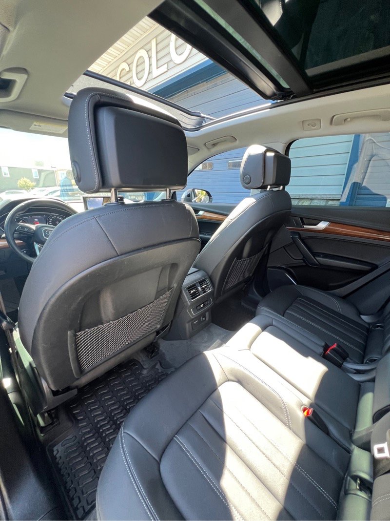 Used 2022 Audi Q5 2.0T Premium w/ Convenience Package image 9