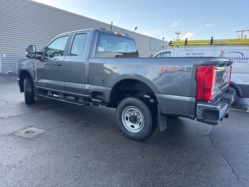 New 2026 Ford F350 XL w/ FX4 Off-Road Package image 7