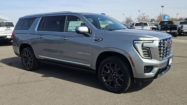 New 2026 GMC Yukon XL Denali w/ Sun & Power Step Package image 2