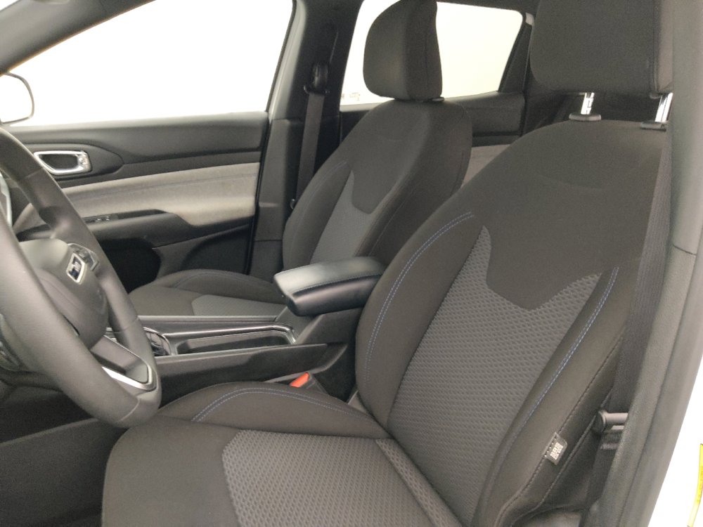 Used 2023 Jeep Compass Sport AWD/4WD image 17