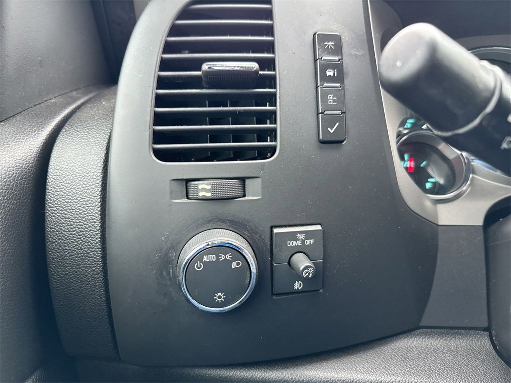 Used 2013 GMC Sierra 1500 SLE image 16