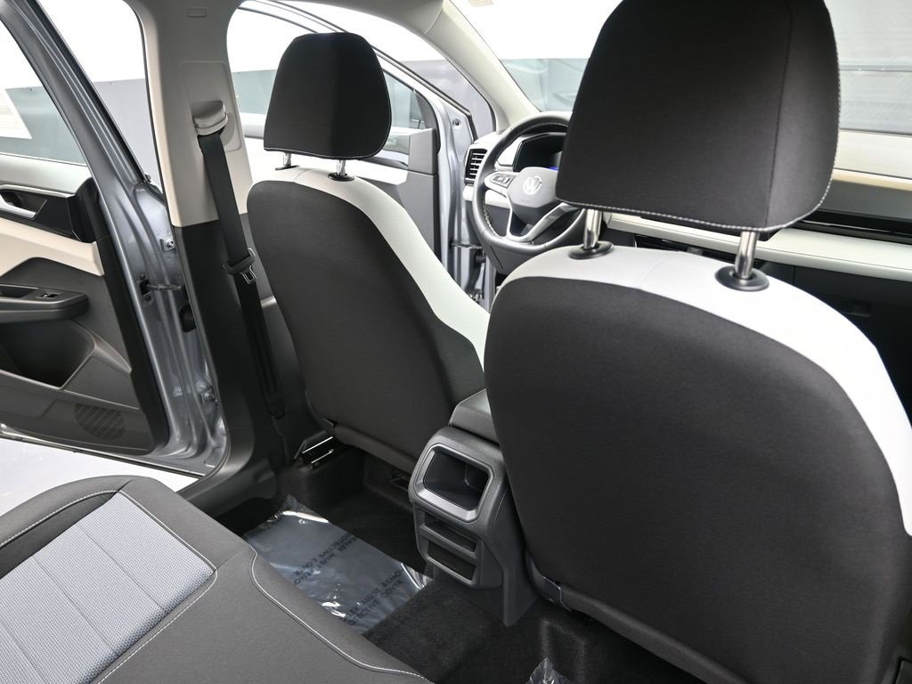 New 2025 Volkswagen Taos S image 15