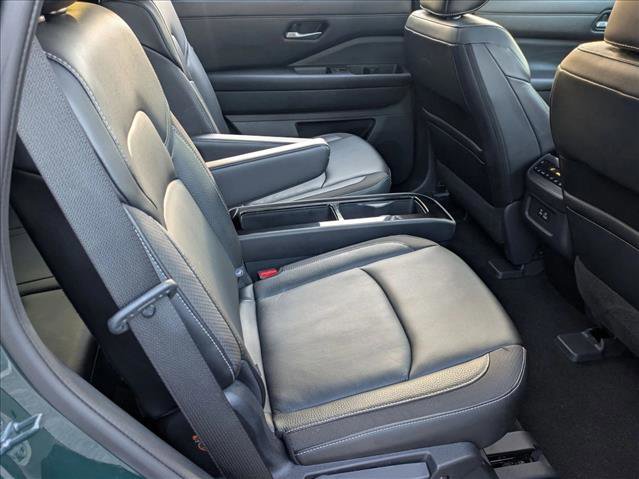 Certified 2023 Nissan Pathfinder SL w/ SL Premium Package FWD image 22