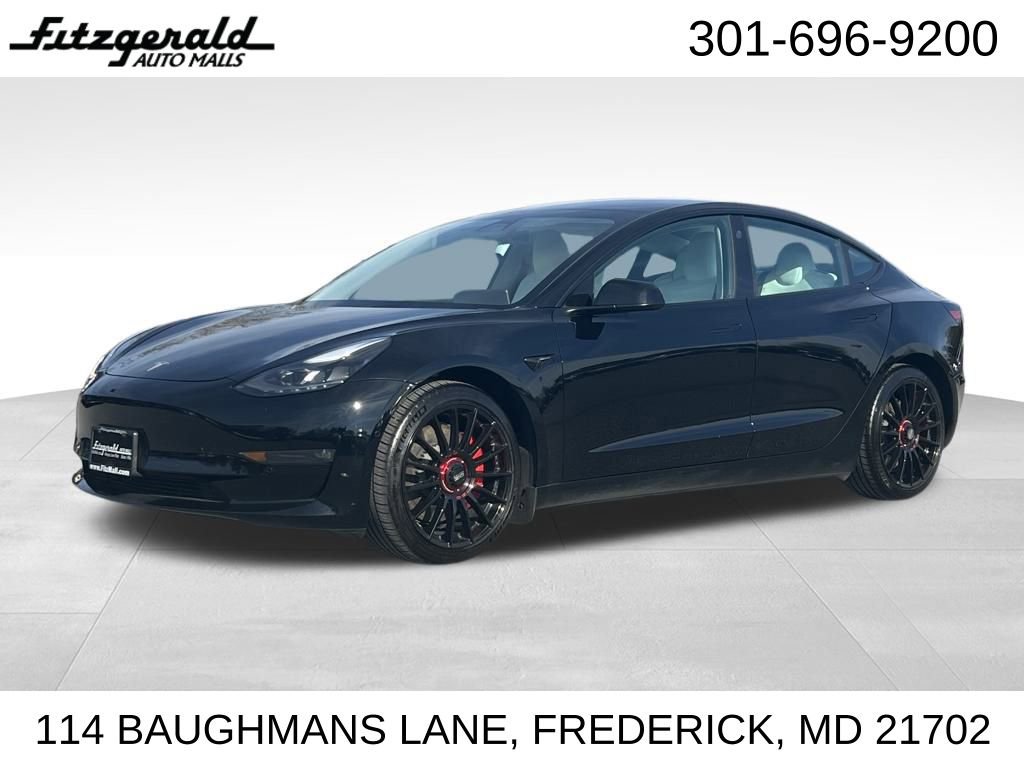 Used 2021 Tesla Model 3 Performance image 2