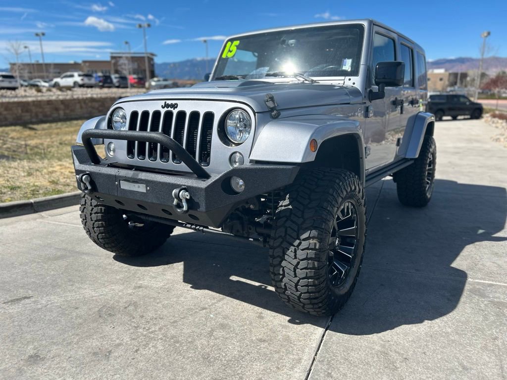 Used 2015 Jeep Wrangler Unlimited Sahara image 3