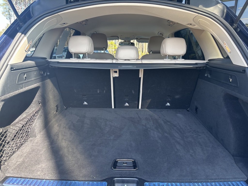 Used 2019 Mercedes-Benz GLC 300 4MATIC image 17