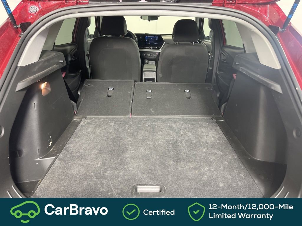 Certified 2025 Chevrolet Trax LS image 17