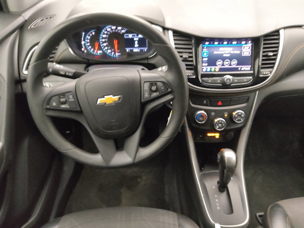 Used 2021 Chevrolet Trax LT image 22