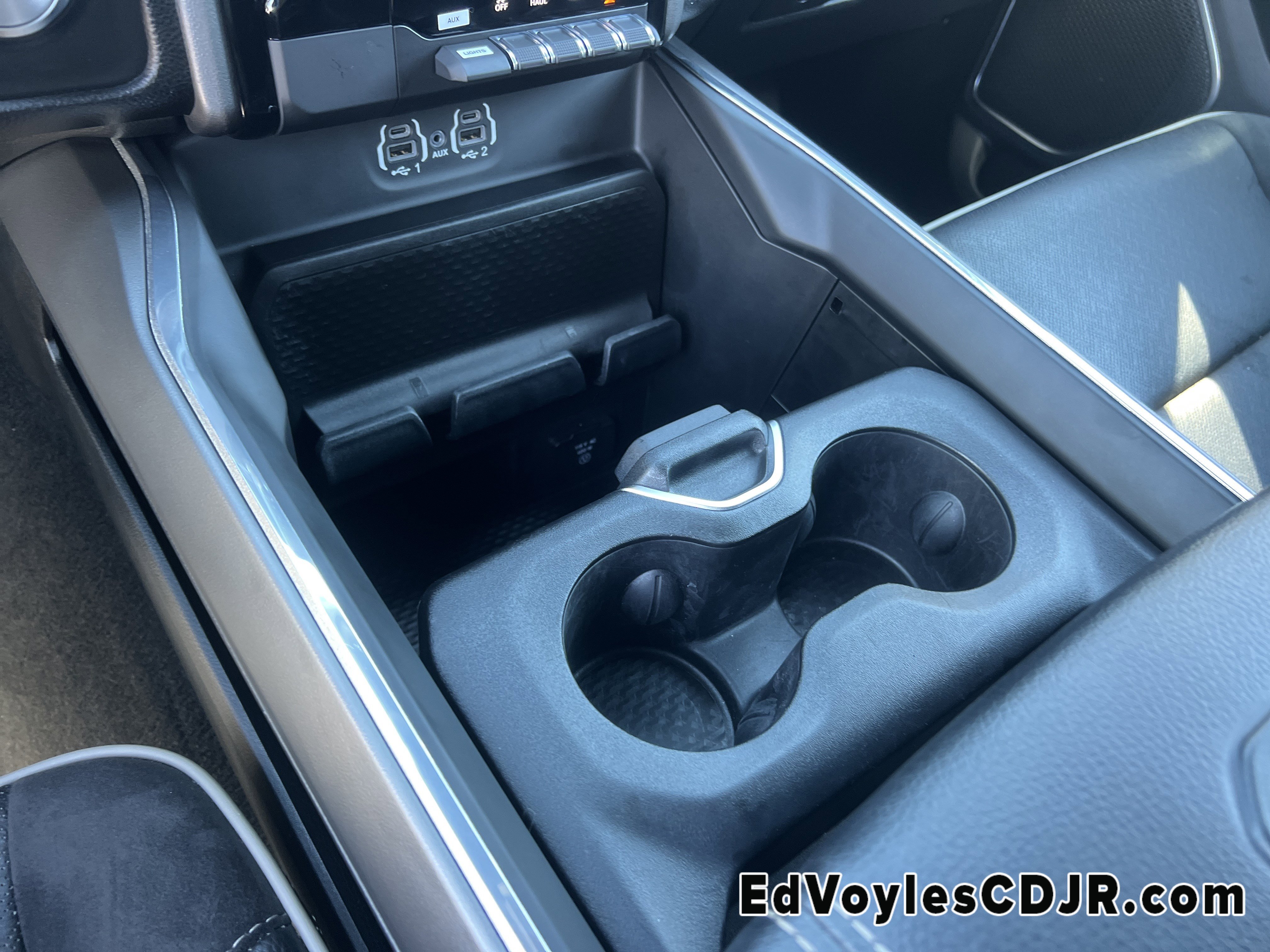 Used 2023 RAM 1500 Laramie image 40