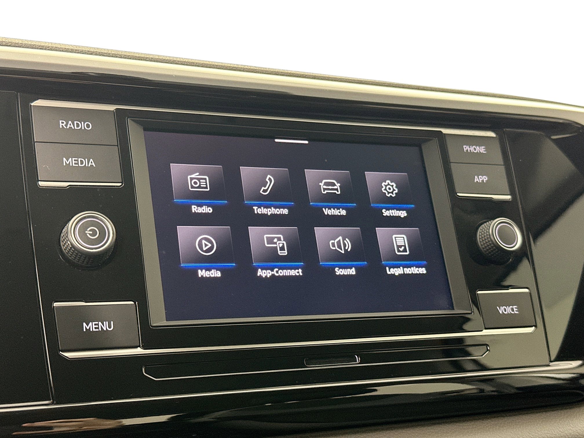 Used 2023 Volkswagen Taos S image 14