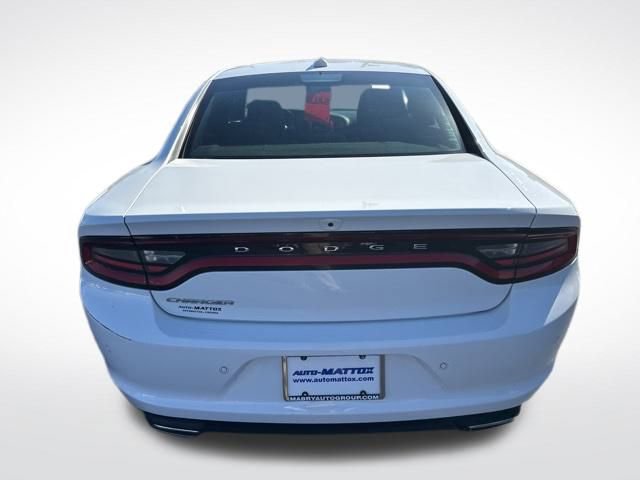 Used 2023 Dodge Charger SXT image 4