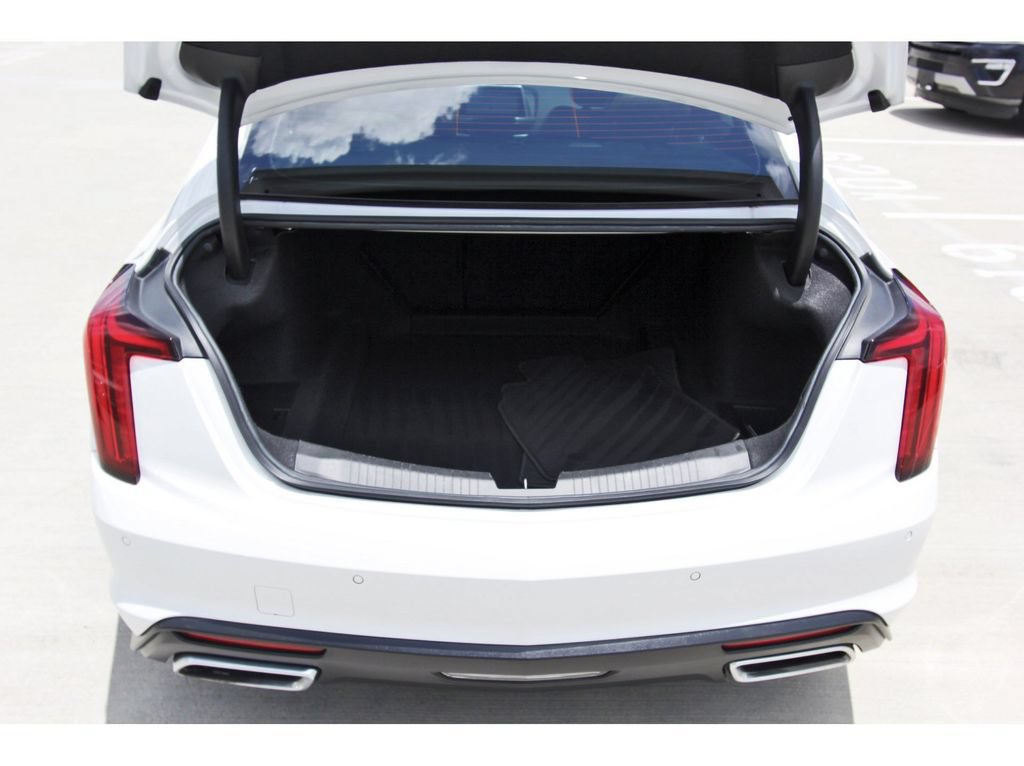 Used 2023 Cadillac CT5 Premium Luxury RWD image 30
