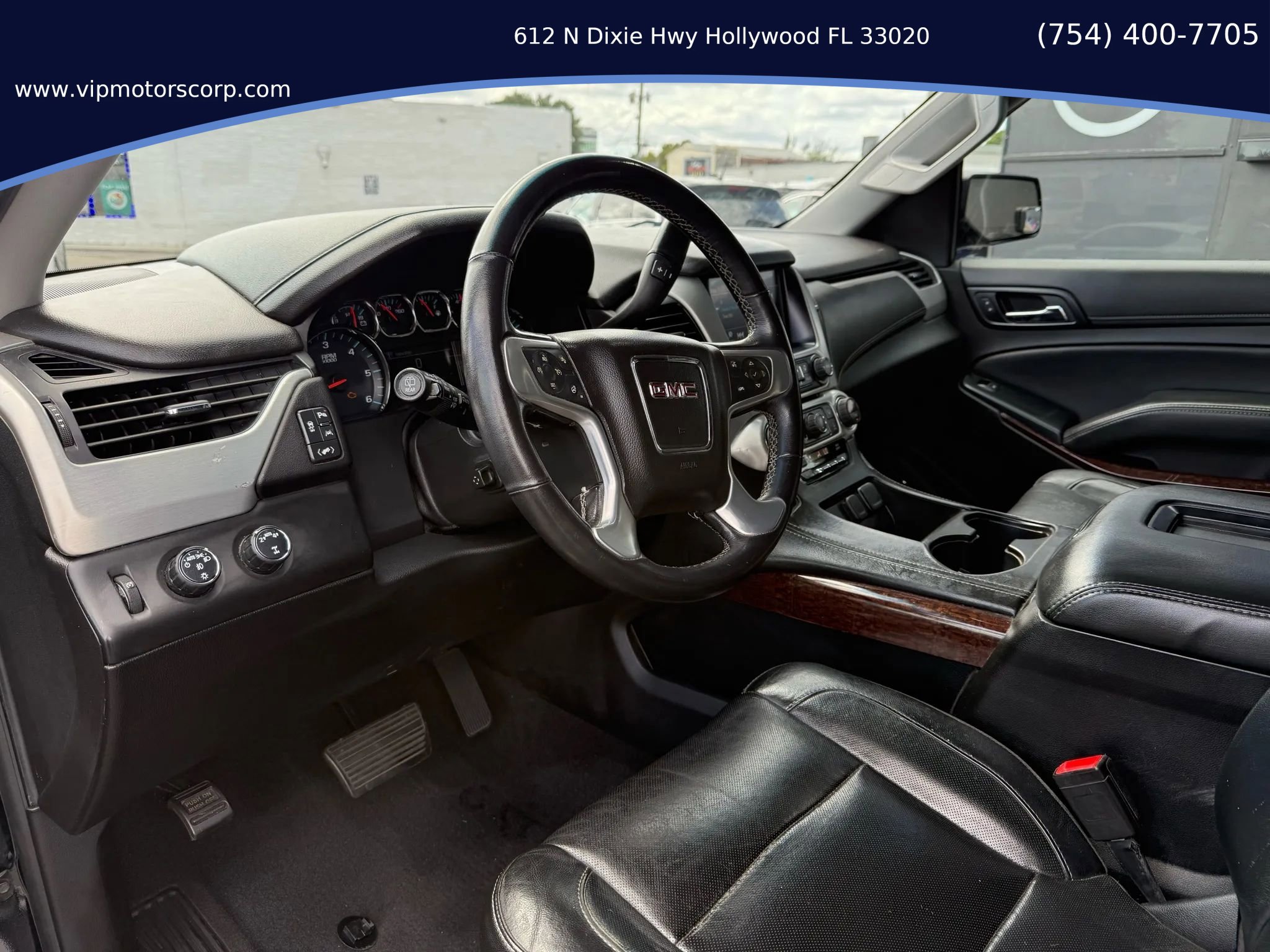 Used 2020 GMC Yukon XL SLT image 11