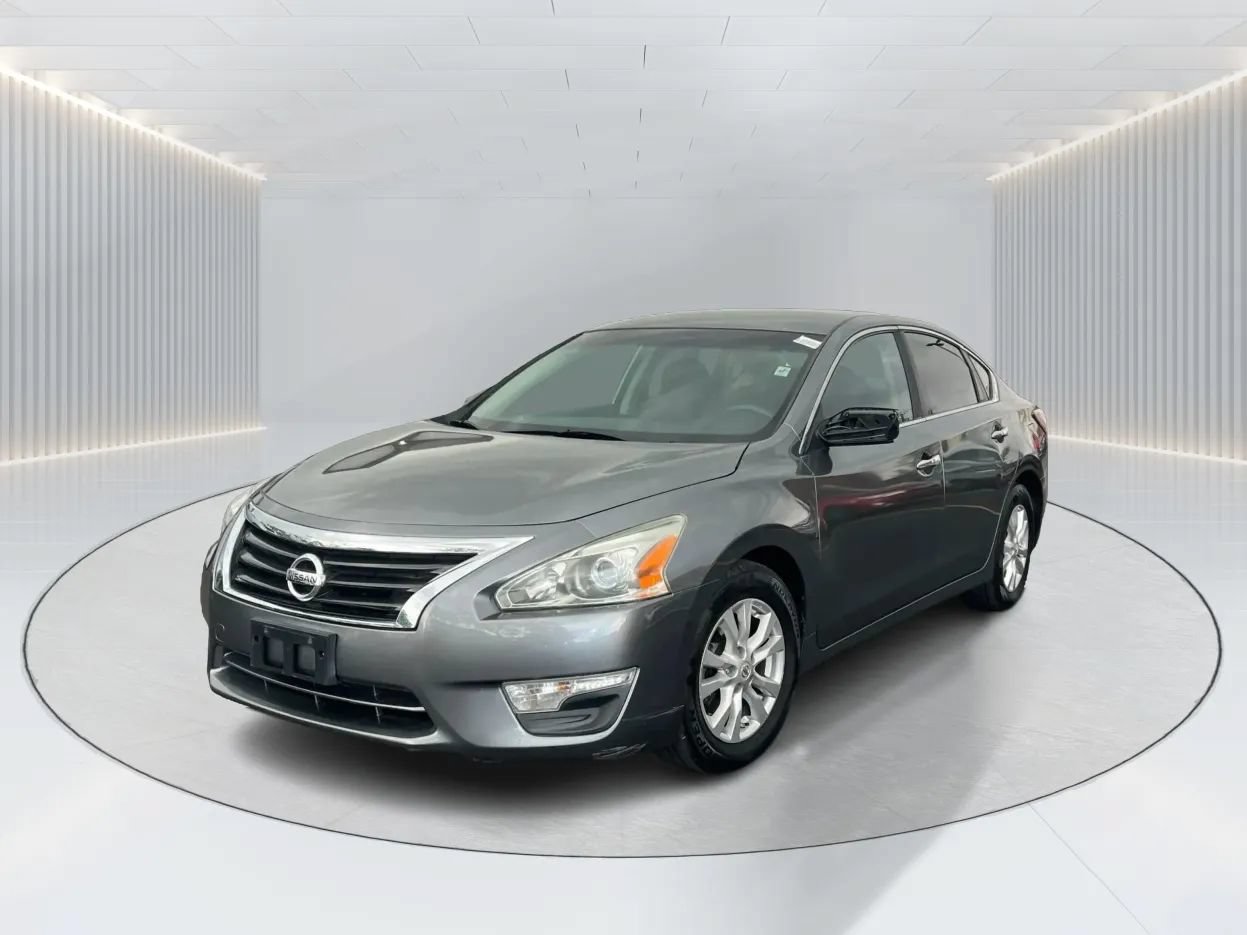 Used 2014 Nissan Altima 2.5 S w/ Sport Value Package