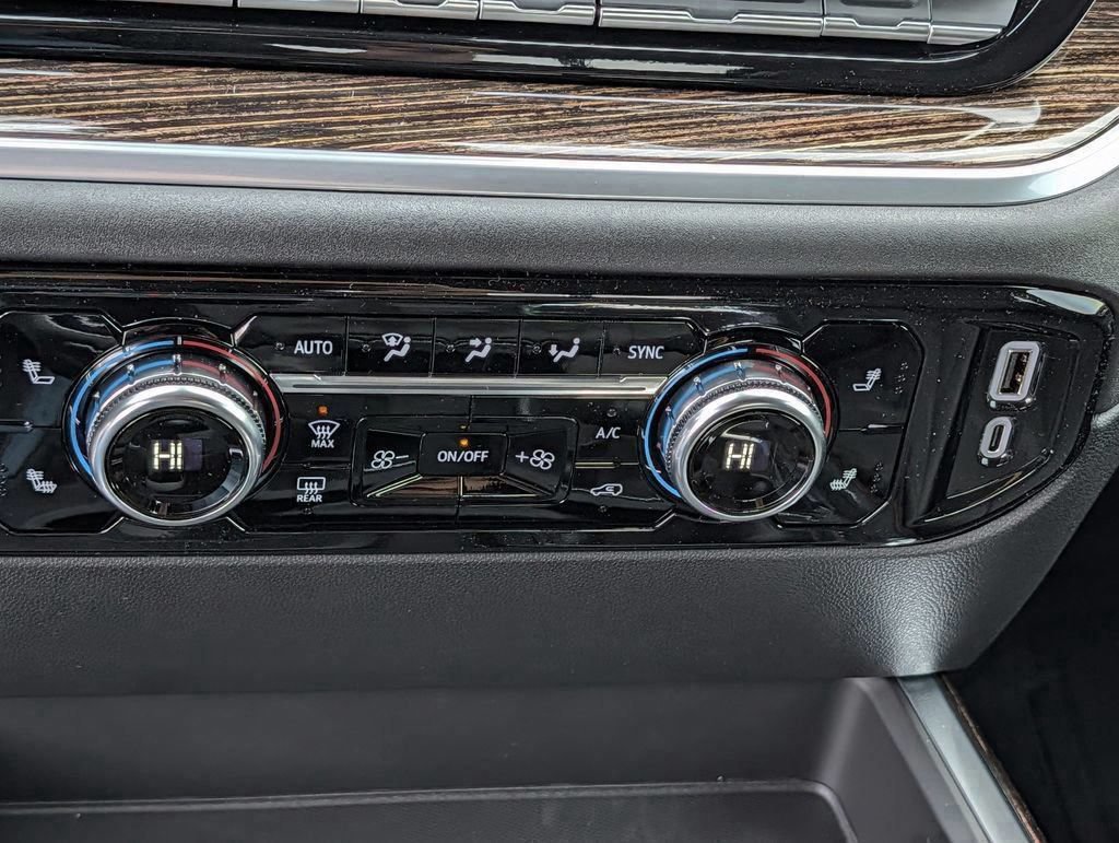 New 2026 GMC Sierra 1500 Elevation w/ Elevation Premium Package RWD image 26