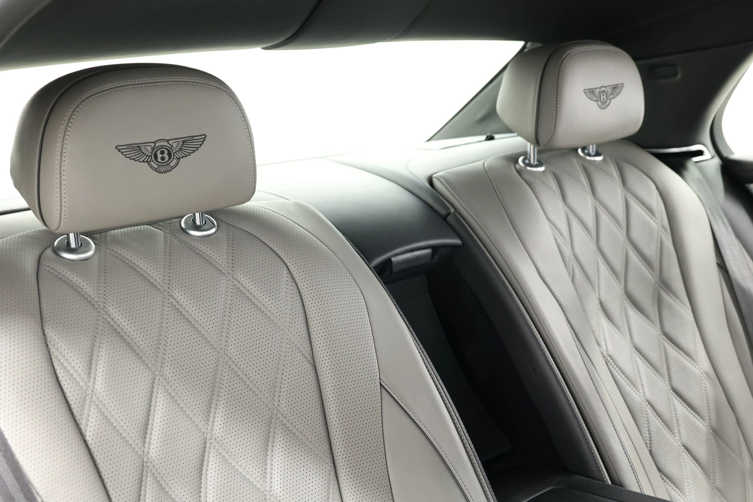 Used 2014 Bentley Flying Spur W12 image 65