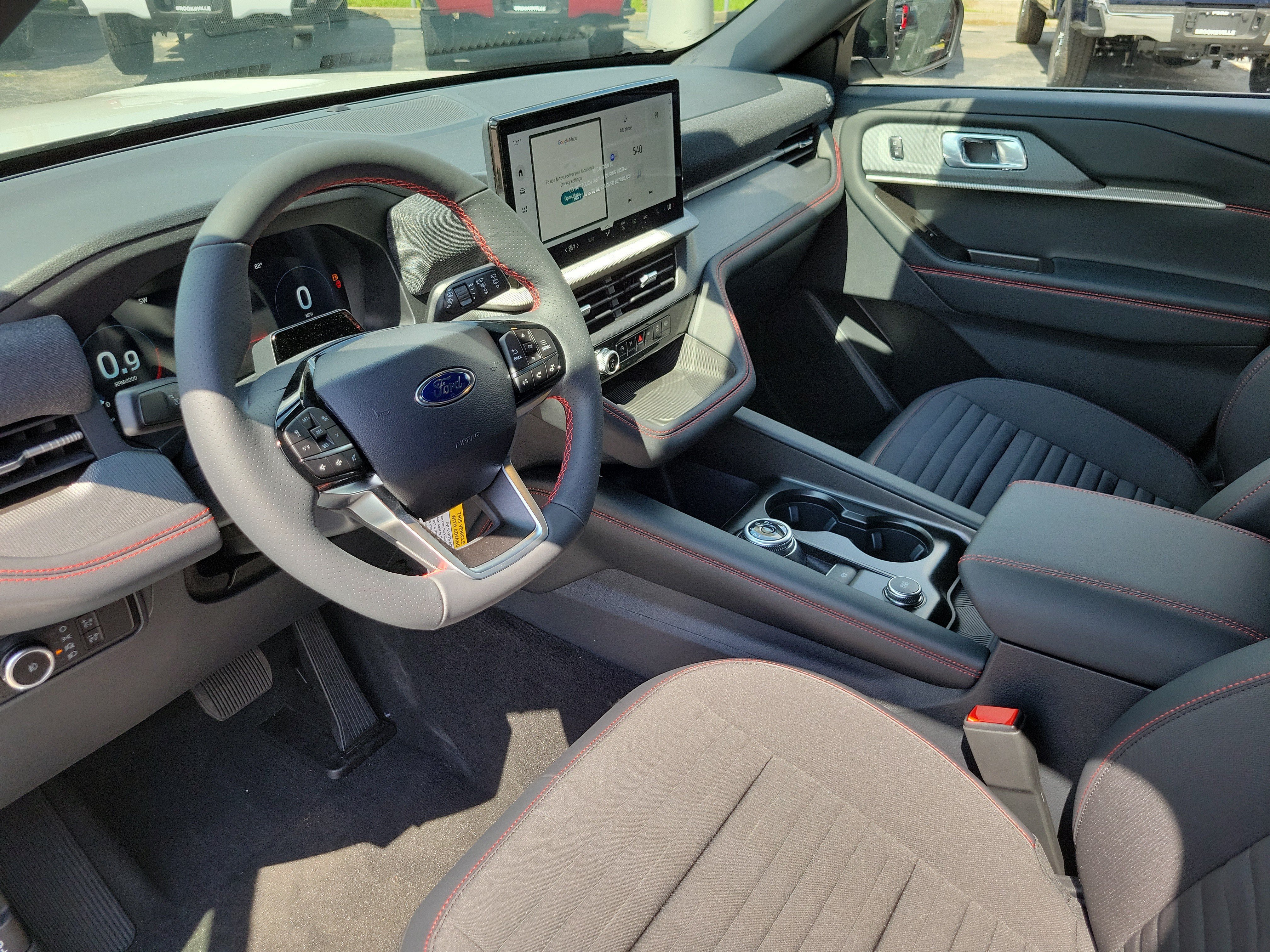 New 2027 Ford Explorer ST-Line w/ Premium Package RWD image 12