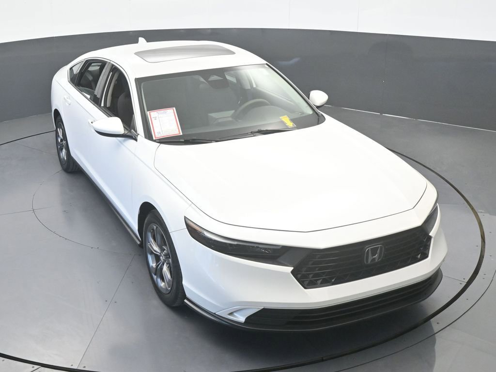 Used 2023 Honda Accord EX image 55