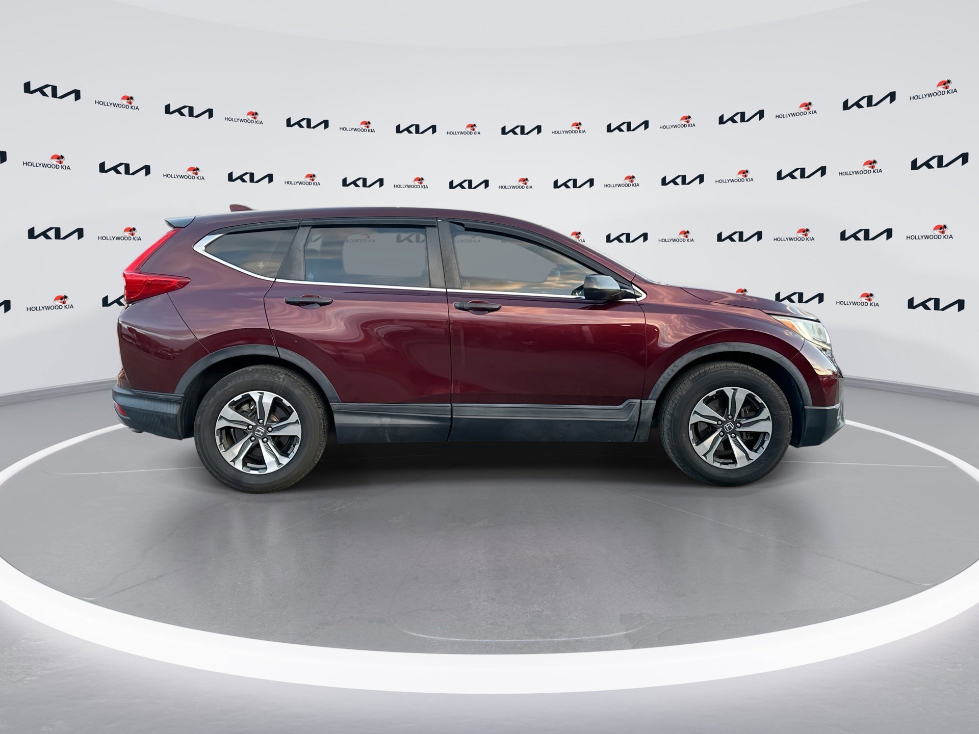 Used 2019 Honda CR-V LX image 9