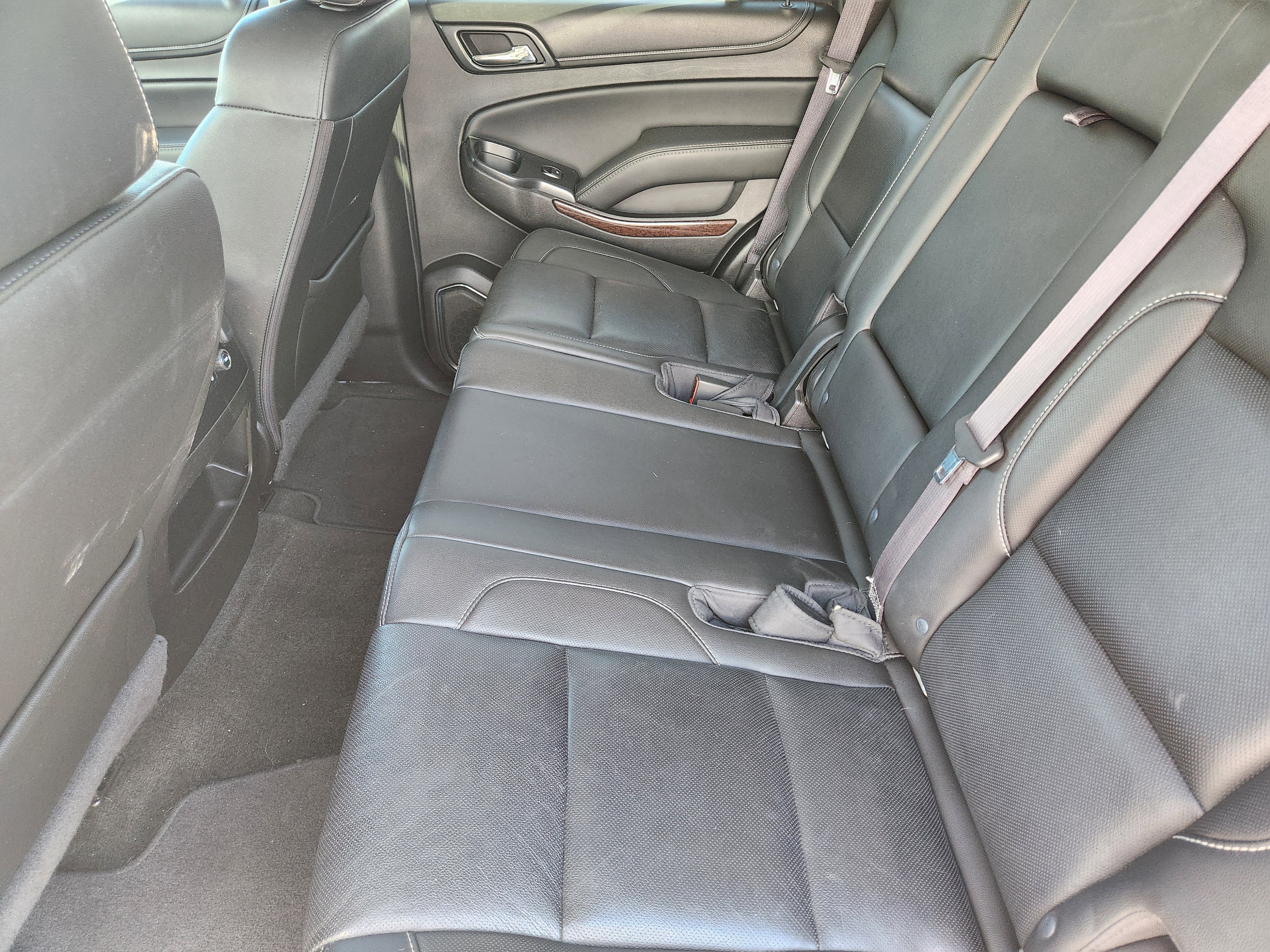 Used 2017 GMC Yukon SLT image 22