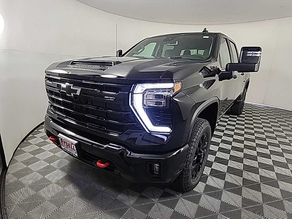 New 2026 Chevrolet Silverado 2500 LT image 4