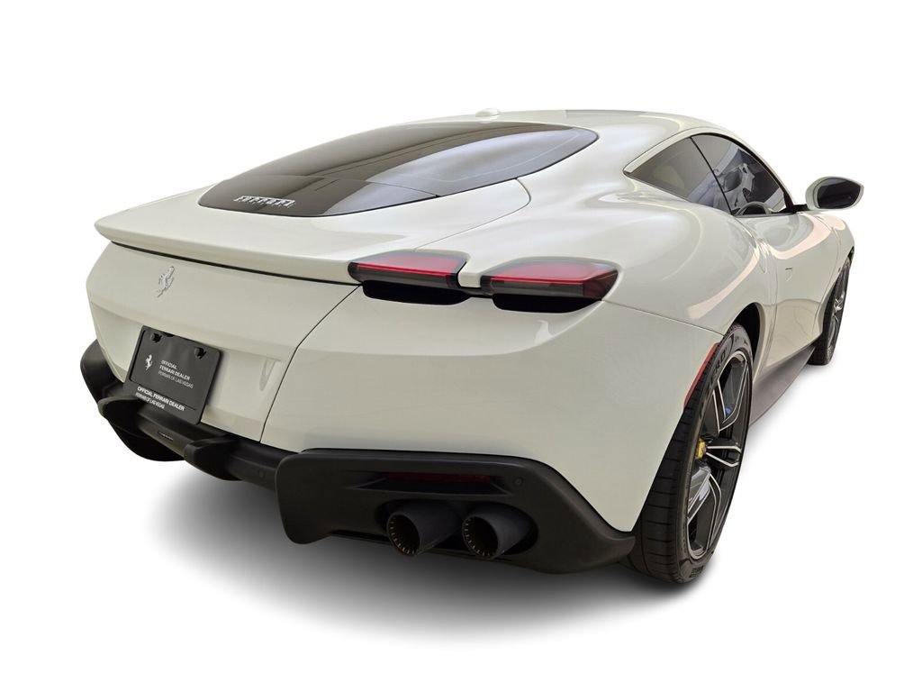 Used 2024 Ferrari Roma RWD image 9
