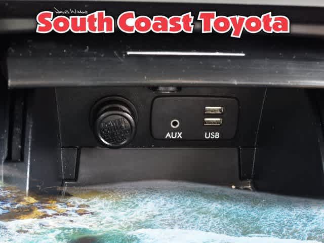 Used 2018 Subaru Outback 3.6R Touring AWD/4WD image 32