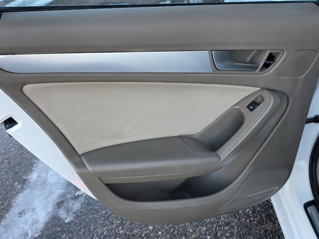 Used 2009 Audi A4 2.0T Premium image 21