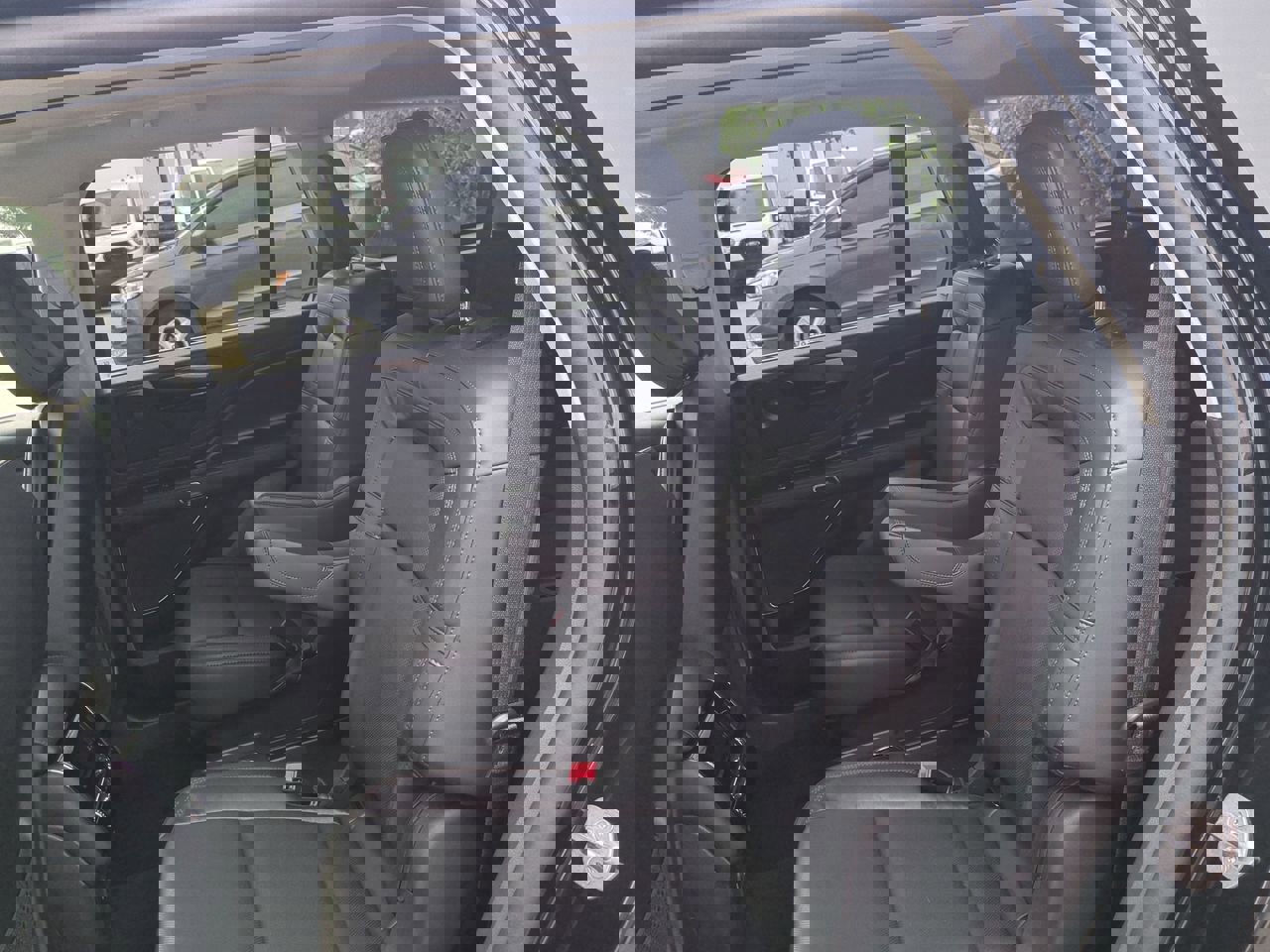 Certified 2025 Lincoln Aviator Reserve w/ Illumination Package image 14