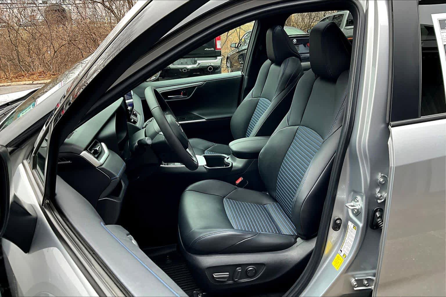 Used 2024 Toyota RAV4 XSE w/ Advanced Technology Package image 9