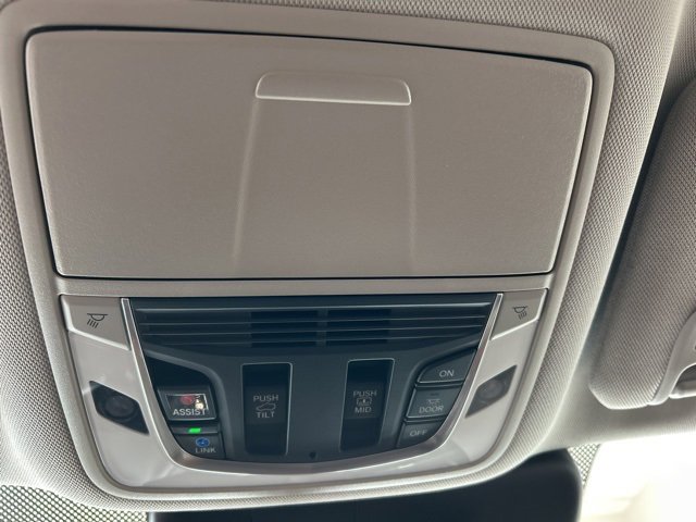 Used 2023 Acura RDX Advance Package image 14