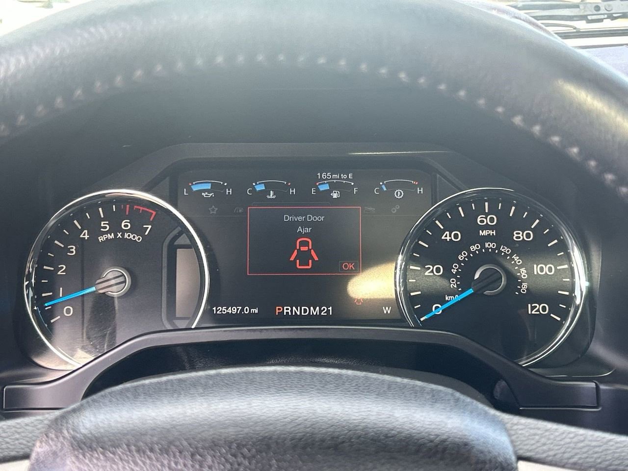 Used 2016 Ford F150 Platinum w/ Equipment Group 701A Luxury image 28